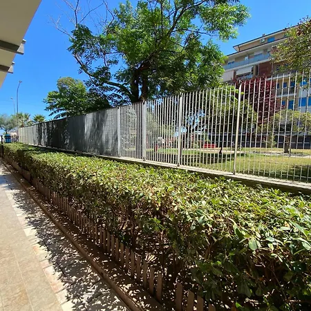Ferienwohnung Direttamente Sul Lungomare Pescara Exterior foto